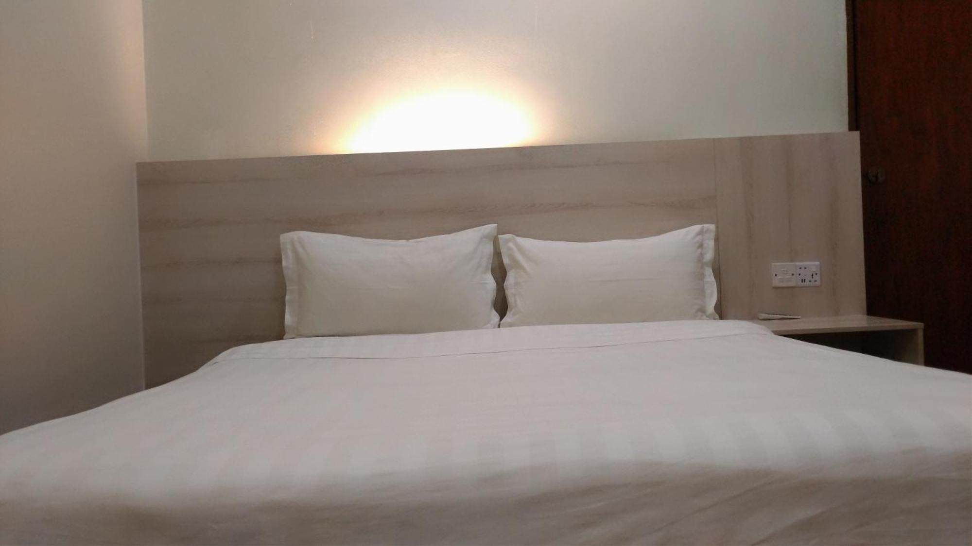 Tambun Inn Hotel イポー 部屋 写真